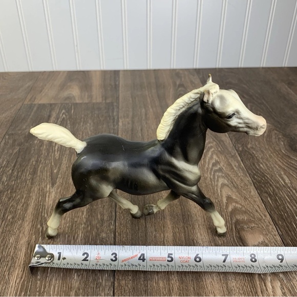 Vintage Breyer Smoke Grey Running Foal Matte Finish Horse - READ - Picture 8 of 9